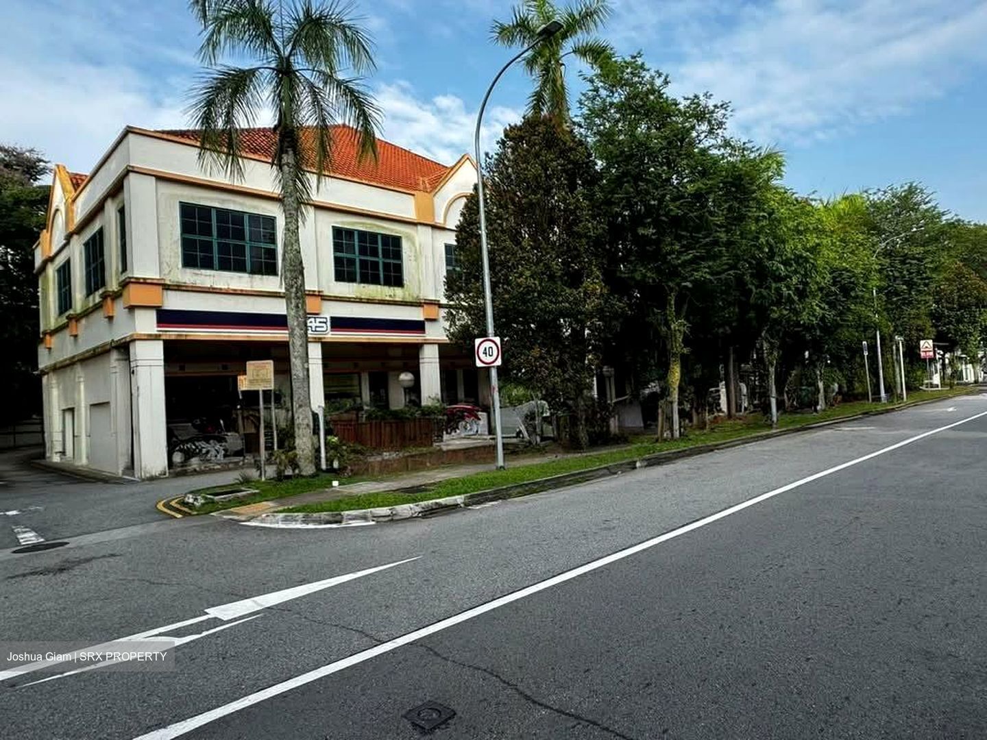 Clementi Arcade (D21), Shop House #584823181